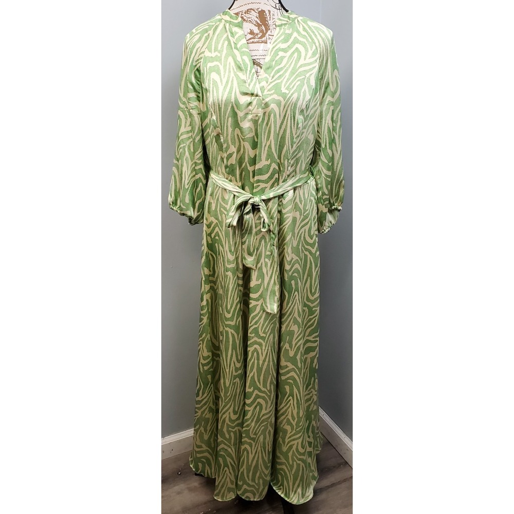 Vince Camuto Maxi Dress Women M Multi Zebra Print Lined Long Sleeve Belted Waist